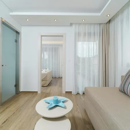 Aparthotel Maria Elena