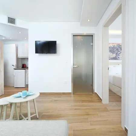 Maria Elena Aparthotel 4*